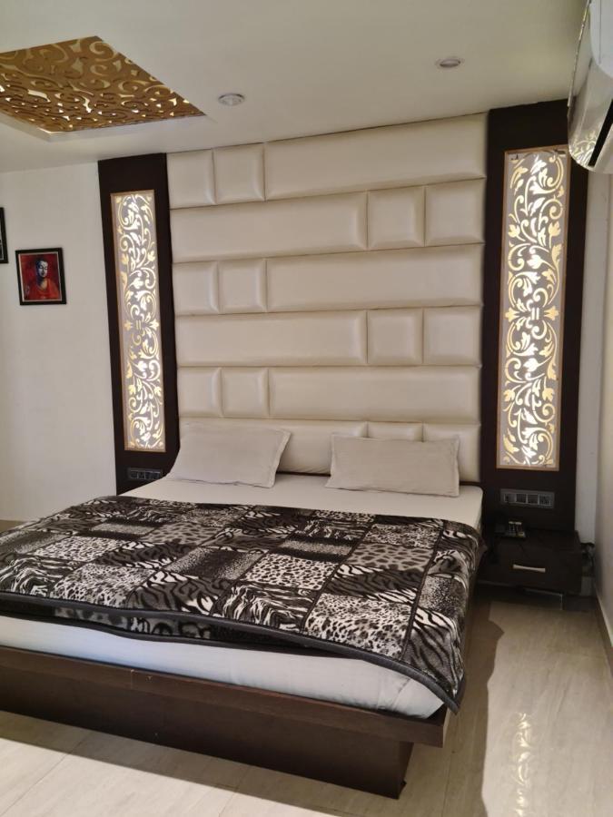 Hotel Star Inn Gangānagar Buitenkant foto