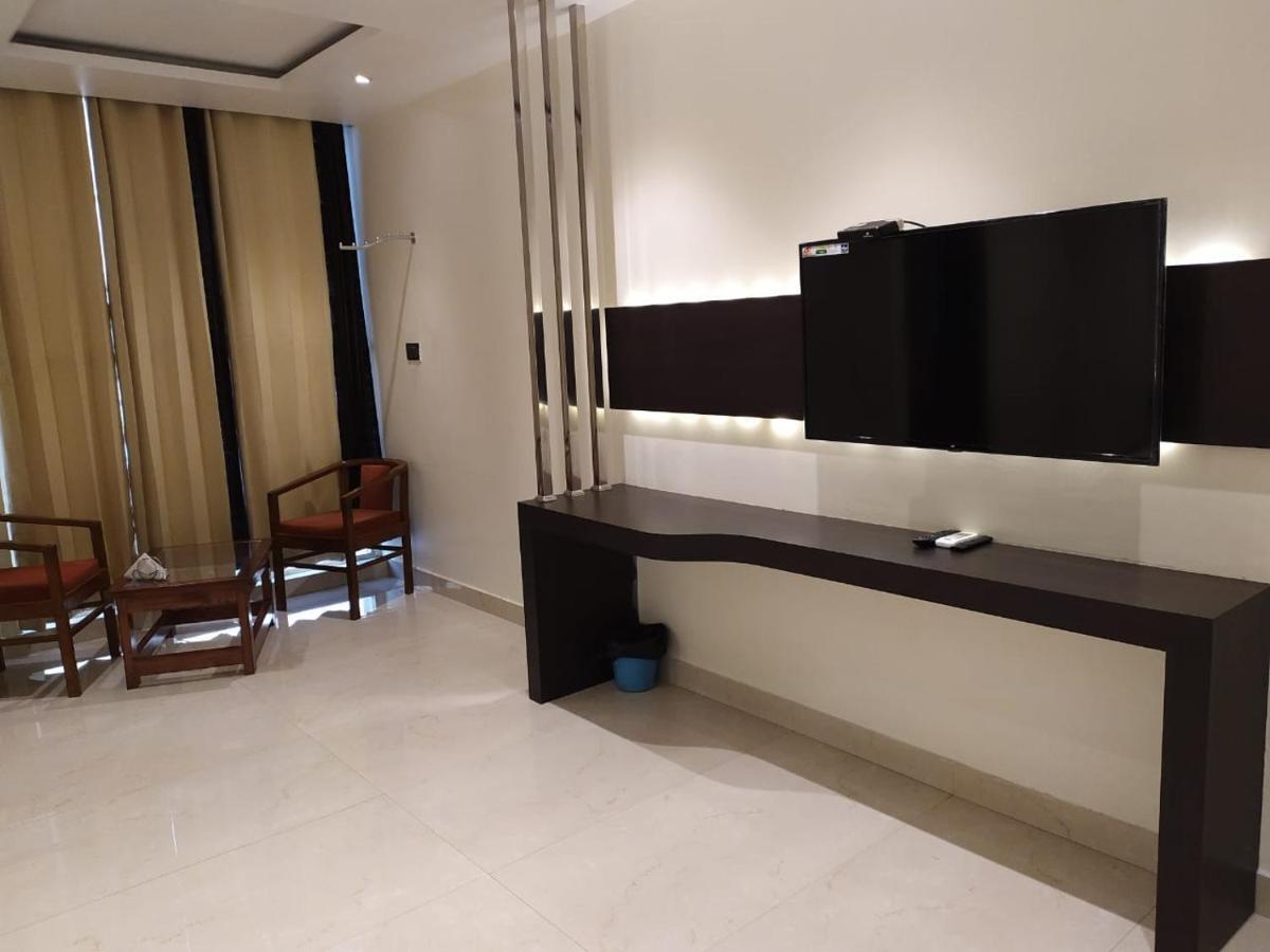 Hotel Star Inn Gangānagar Buitenkant foto