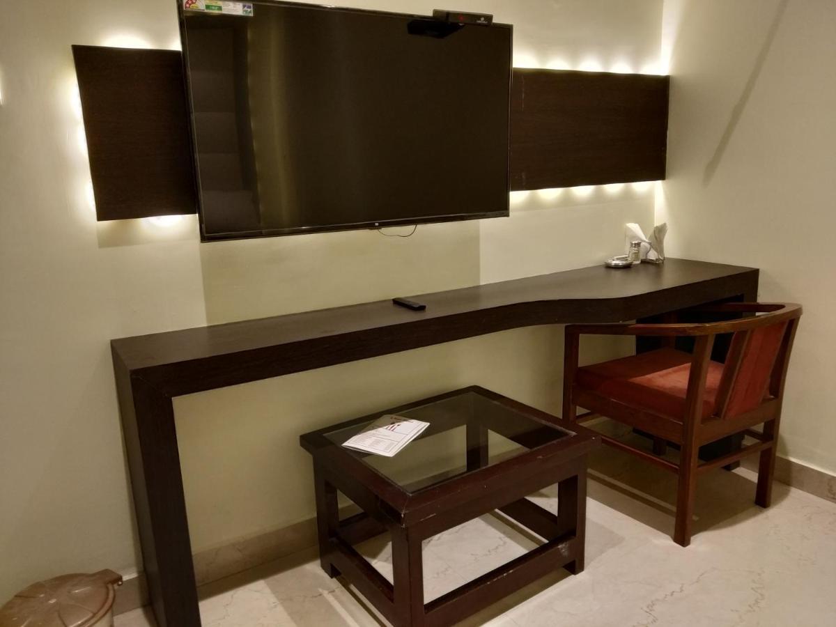 Hotel Star Inn Gangānagar Buitenkant foto
